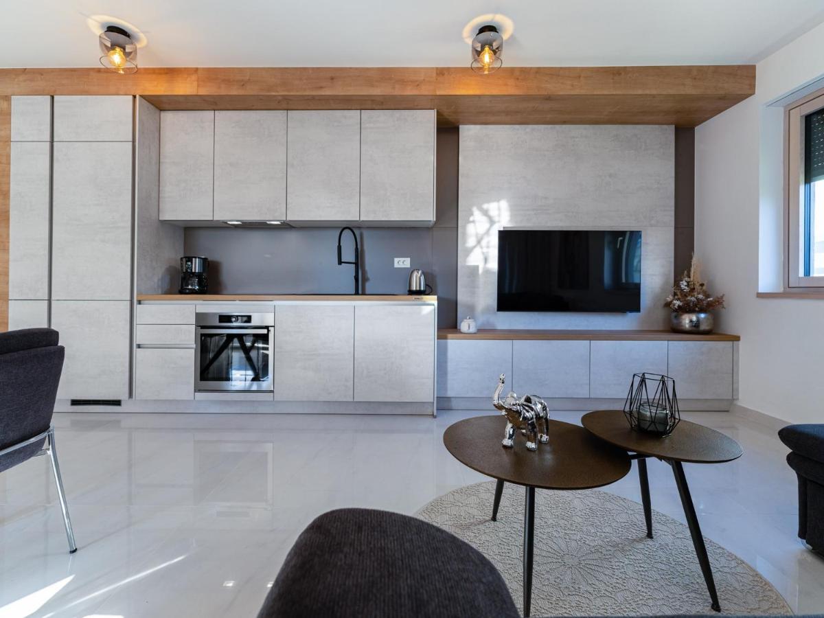Diamond Two Bedroom Apartment Zadar Exterior photo