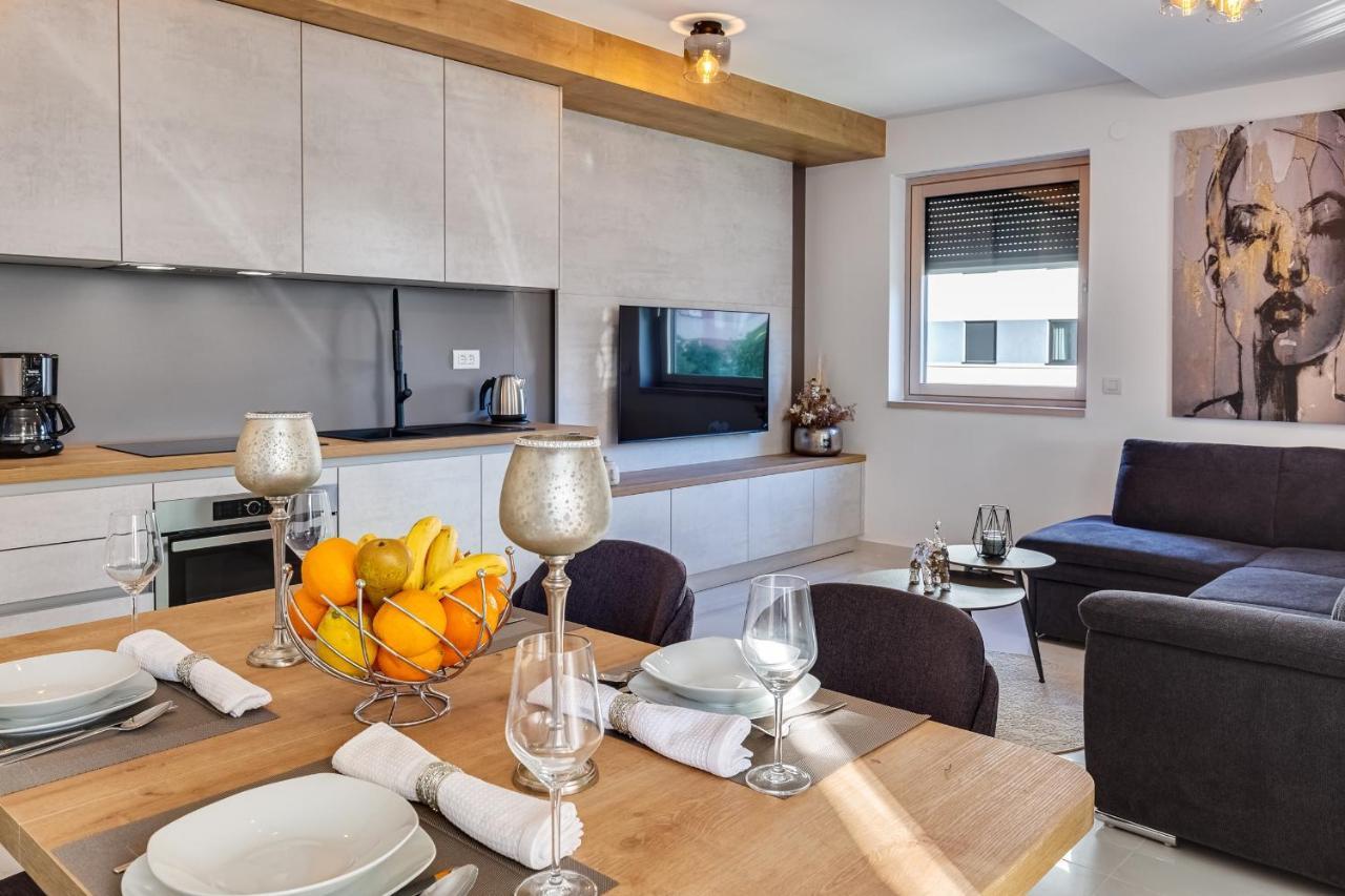 Diamond Two Bedroom Apartment Zadar Exterior photo